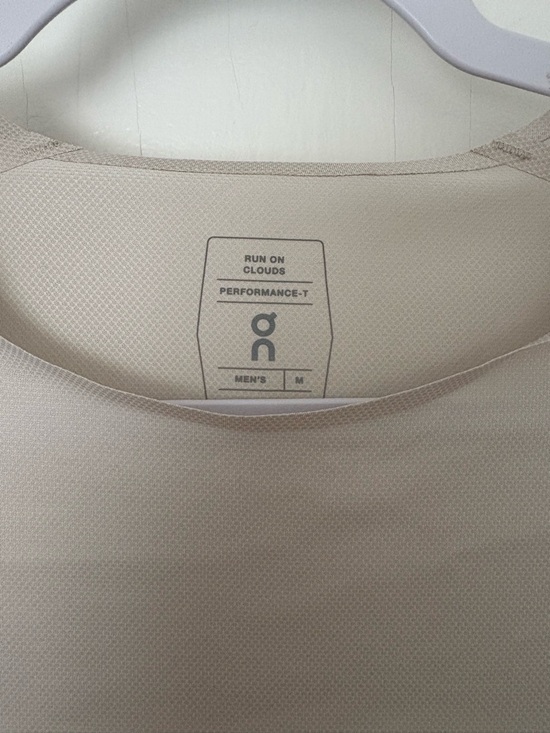 Performance Tee (old version) - Picture 2 of 3